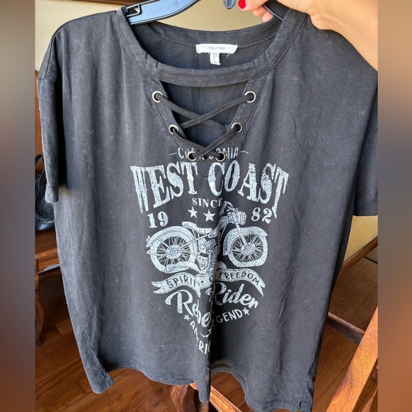 Maurices graphic tee - Picture 4 of 5